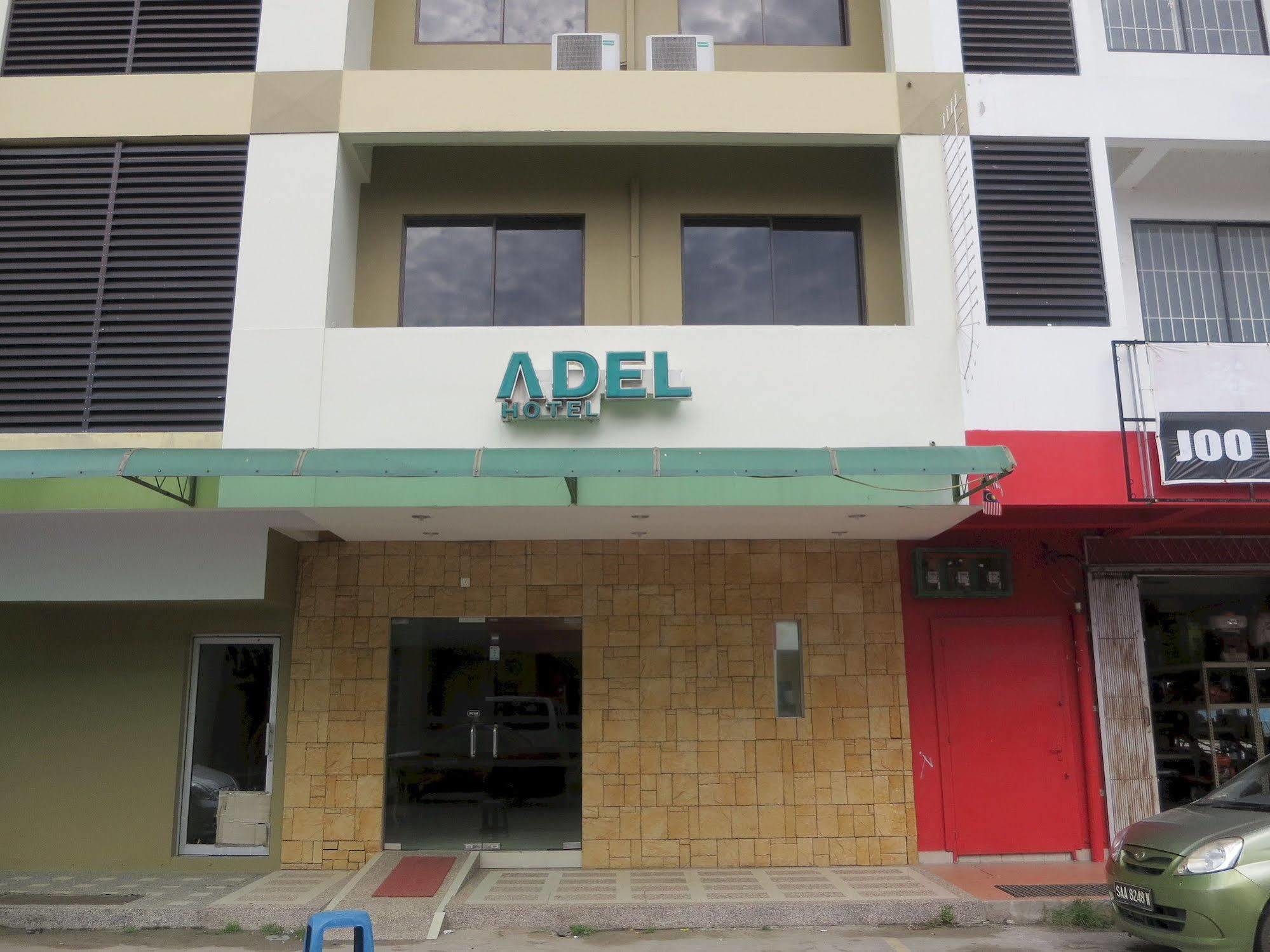 Adel Hotel Putatan Exterior foto